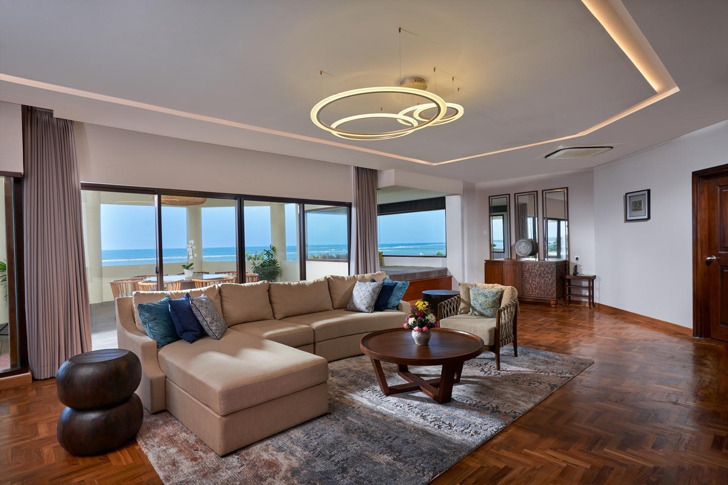 Grand Mirage Resort & Thalasso Bali Nusa Dua (Bali) Exterior foto The Executive Suite at the Hilton Tel Aviv